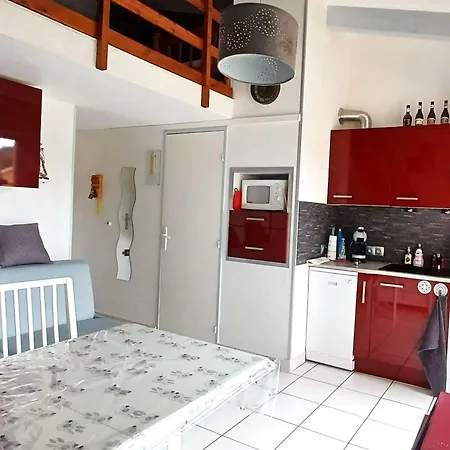 T2 Mezzanine Avec Climatisation, Piscine Et Parking Proche - Fr-1-607-119 Apartment Agde