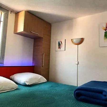 T2 Climatise Avec Mezzanine, Piscine Et Parking, Proche - - Fr-1-607-119 Apartment *